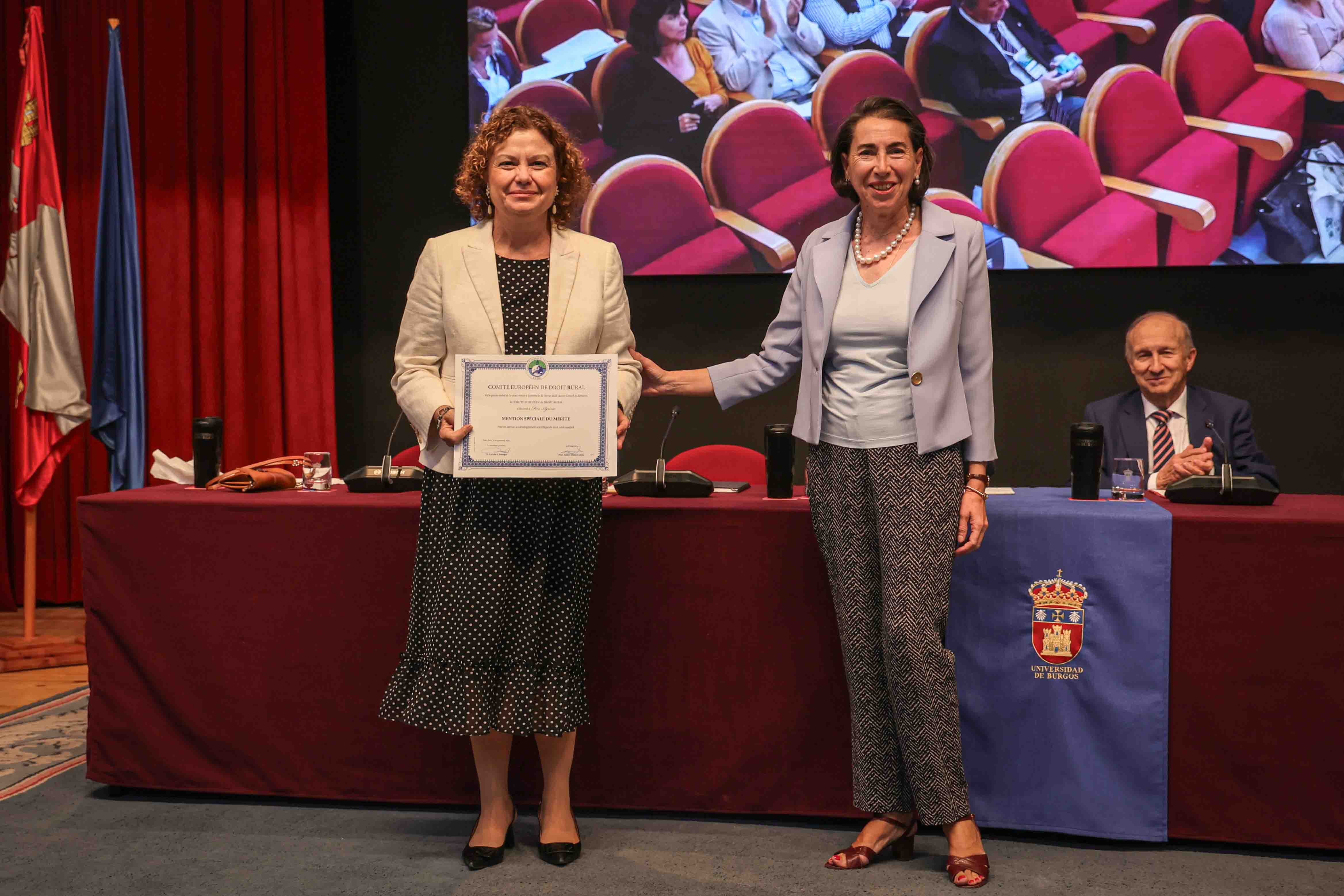 Los Registradores galardonados por el Comité Europeo de Derecho Rural